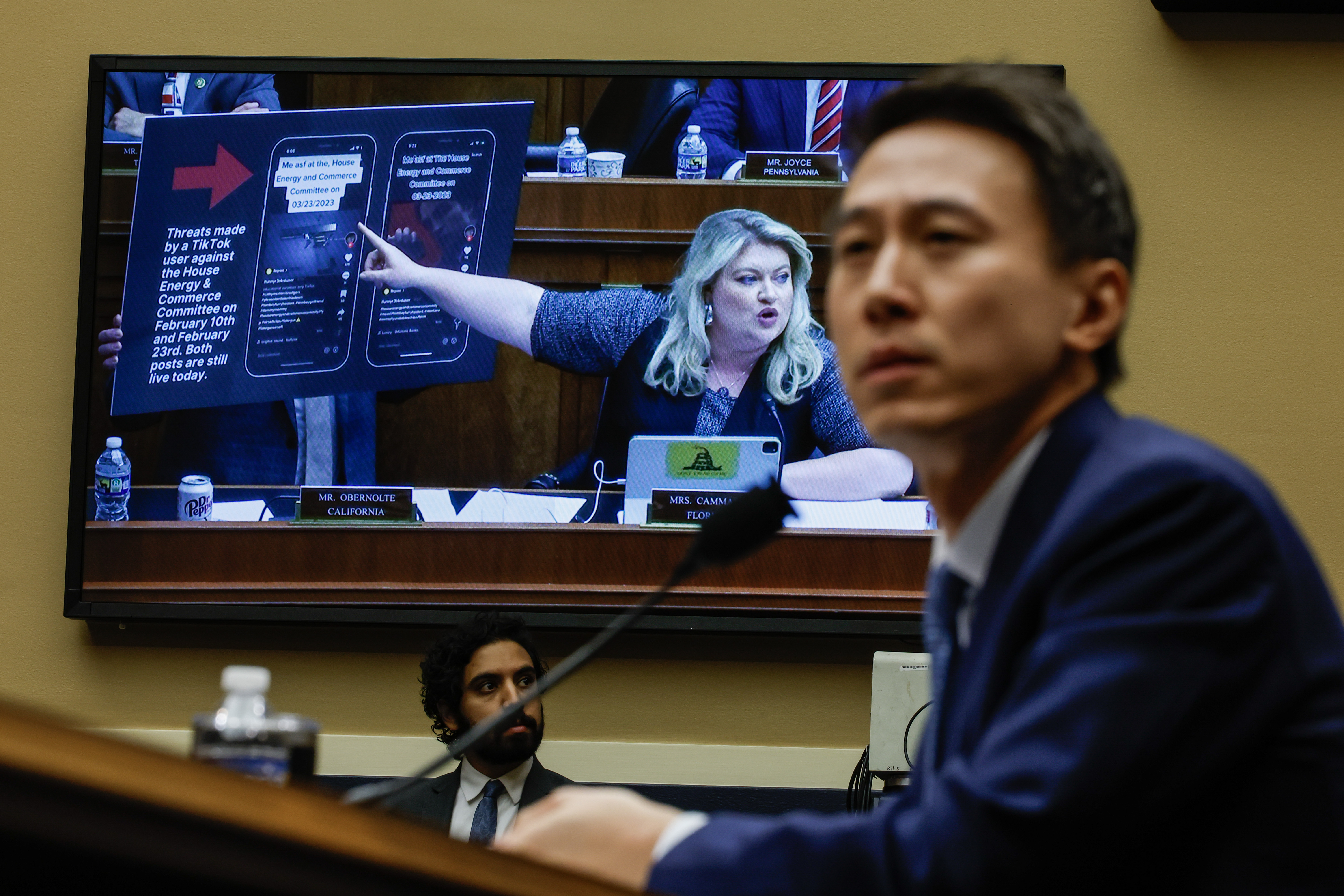 Despite hiring a large group of savvy friends, TikTok CEO Shou Zi Chew and his company failed to win over the House Energy and Commerce Committee panel.